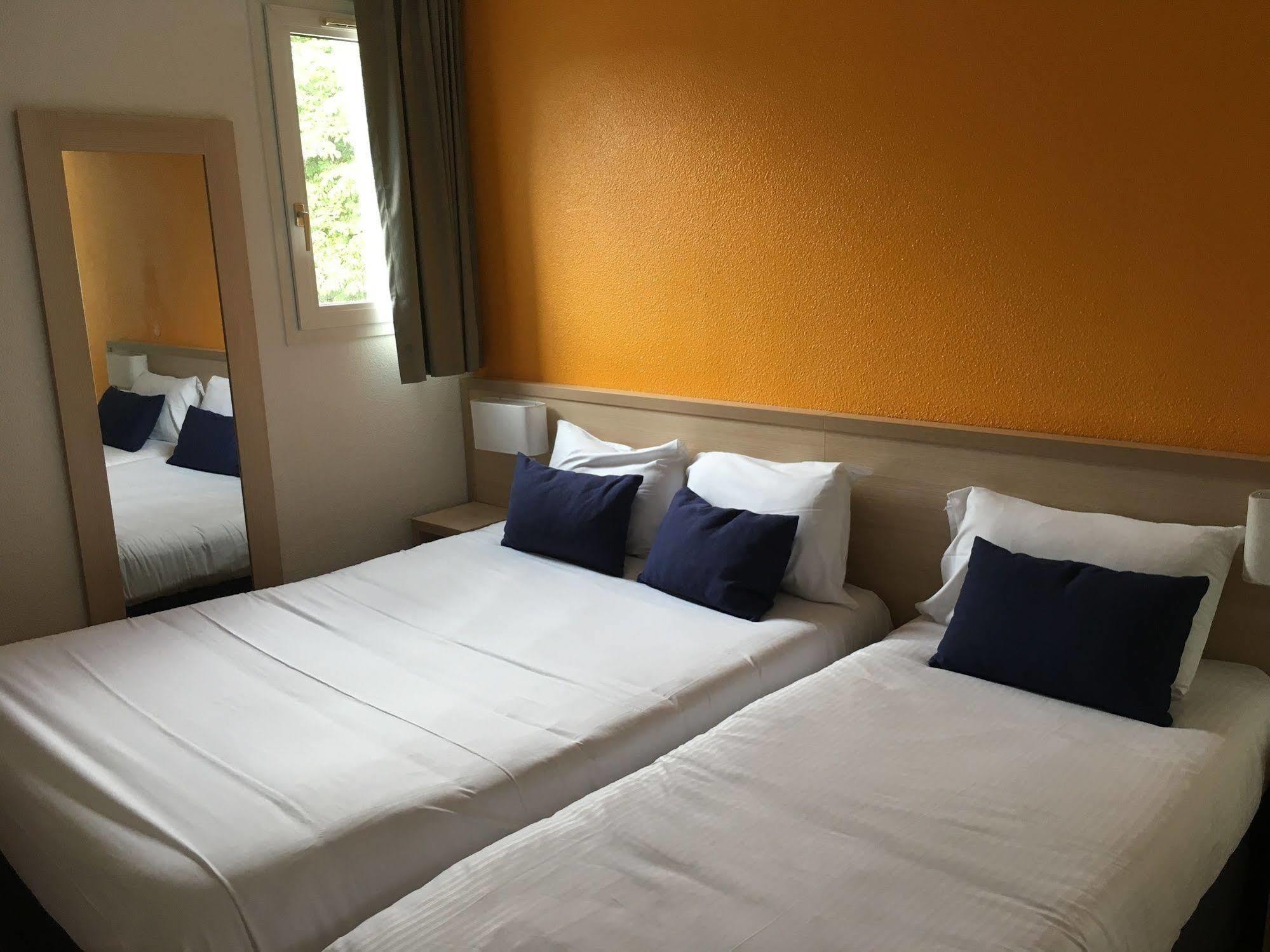 Budget Hotel Melun Sud - Dammarie Les Lys Esterno foto